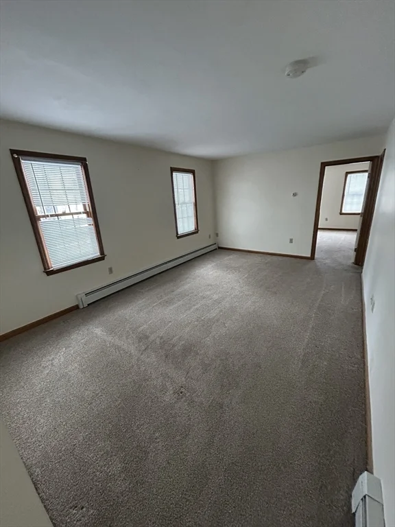 227 Wood St, Hopkinton