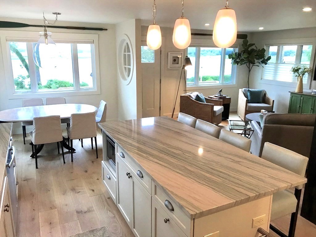 88 Little Neck Rd, Ipswich