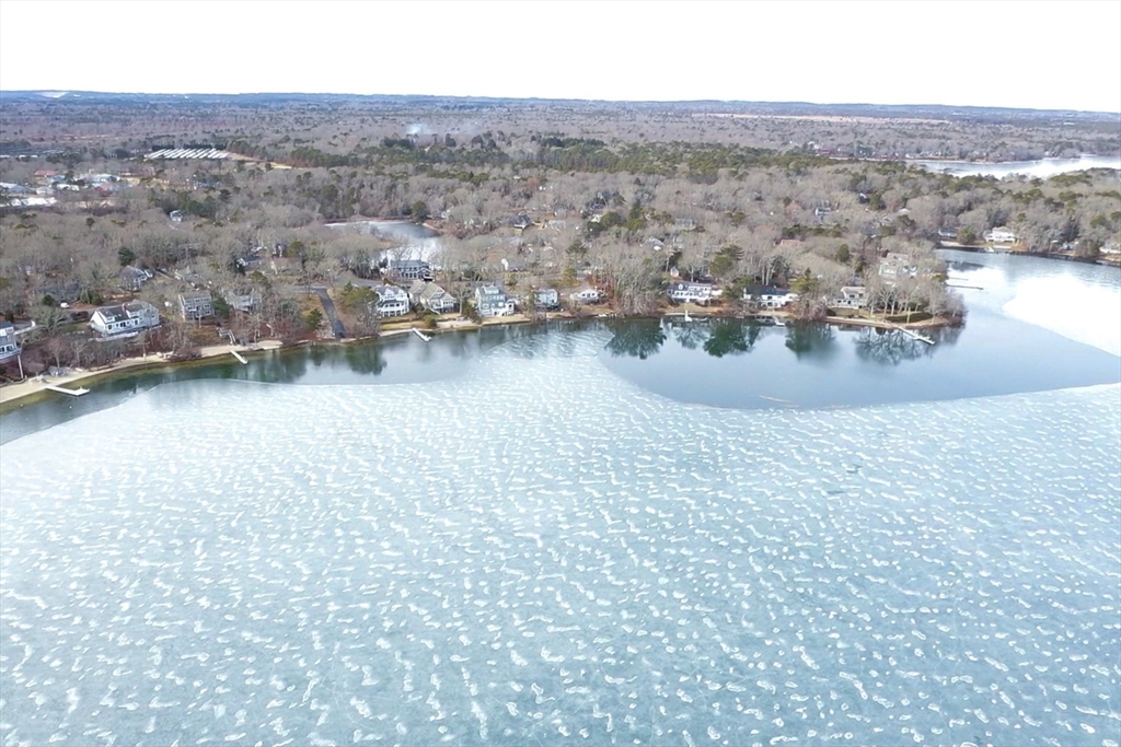 92 James Cir, Mashpee