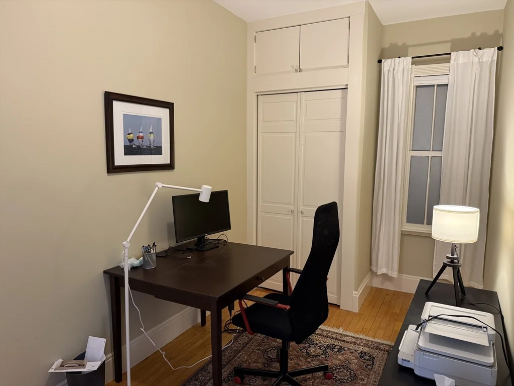 128 Magazine St, Cambridgeport
