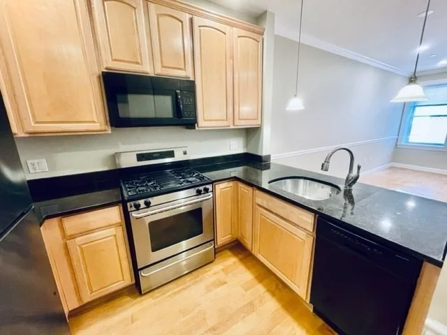 33 N Bennet St, North End