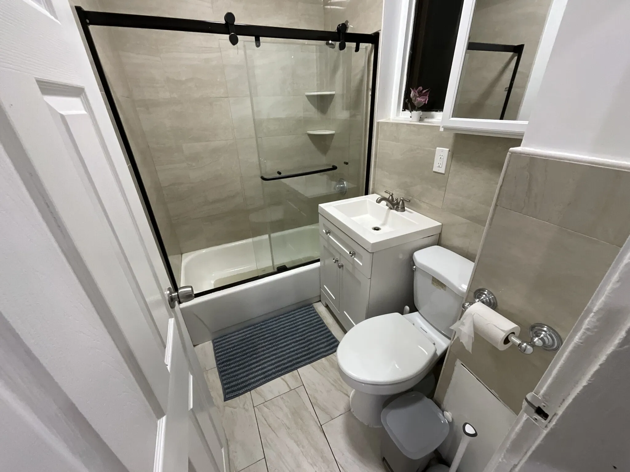 871 Harrison Ave, Roxbury