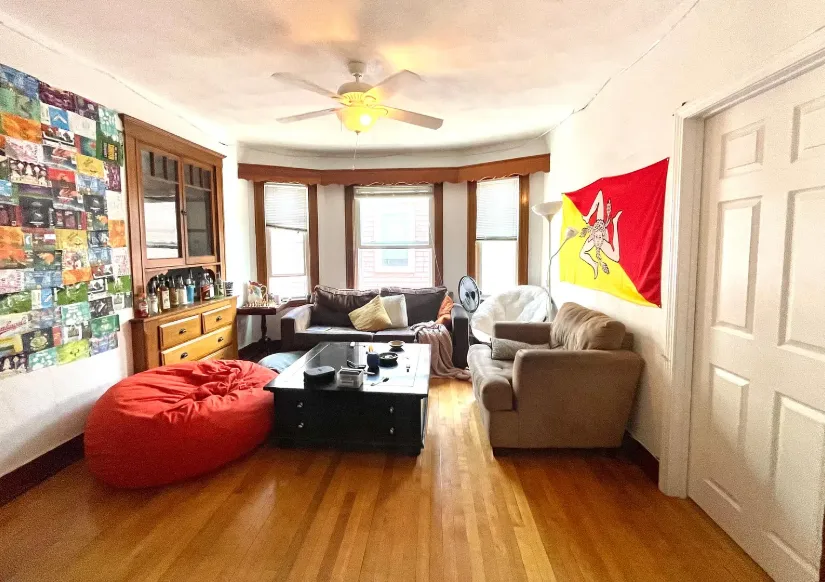 65 Frederick Ave, South Medford