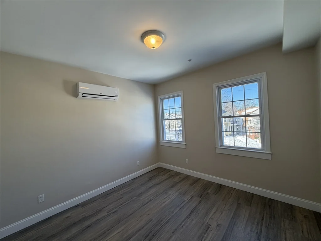 129 Kenoza Ave, Haverhill