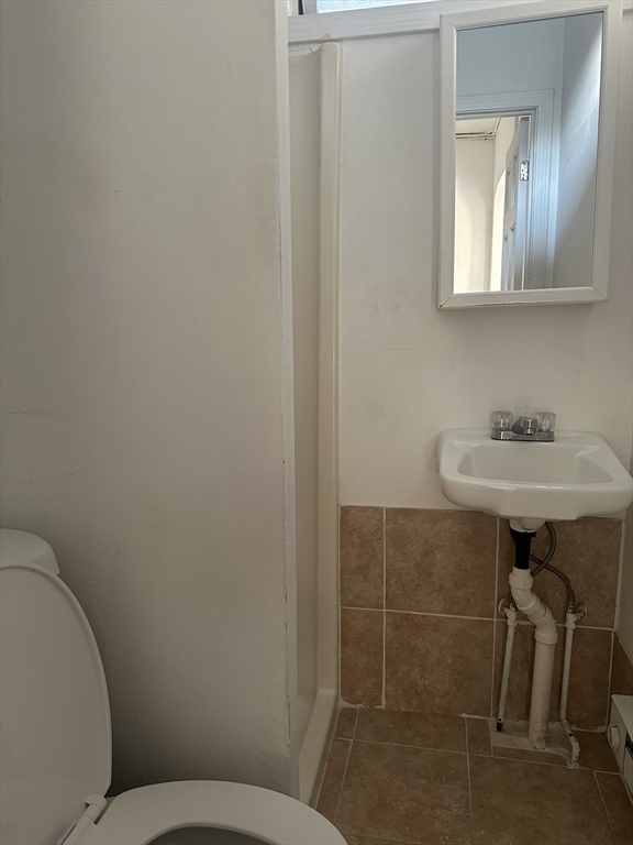 205 Bussey St, Dedham