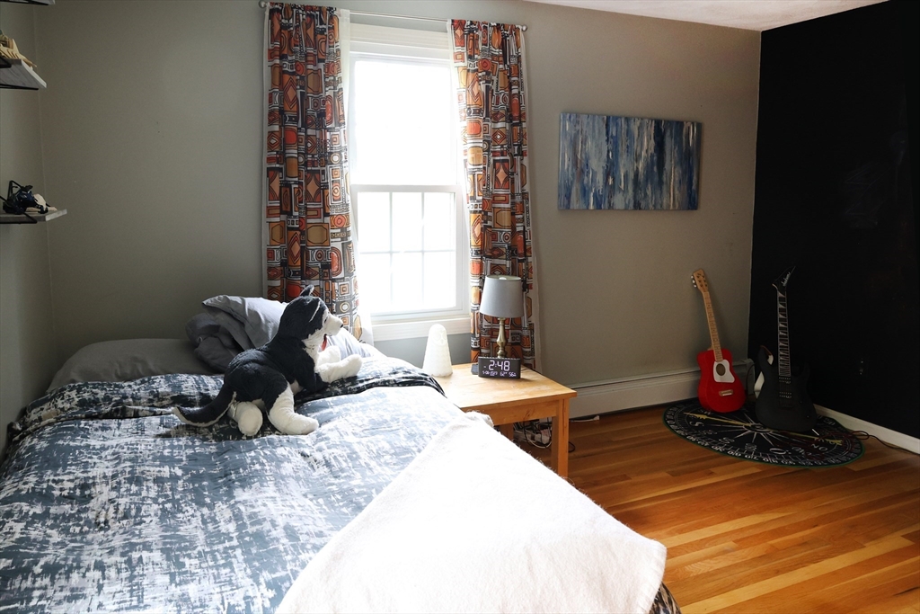 466 Longley Rd, Groton