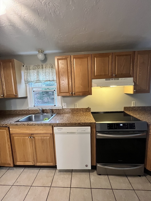 36 Mt Pleasant, Plymouth