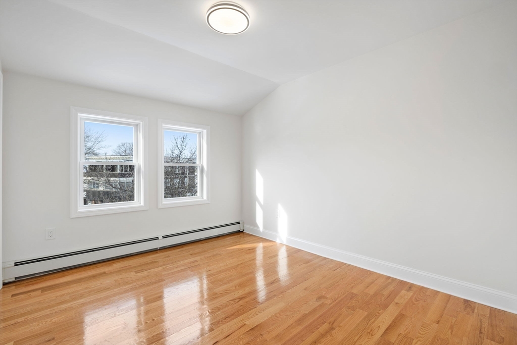 417 Salem St, Medford