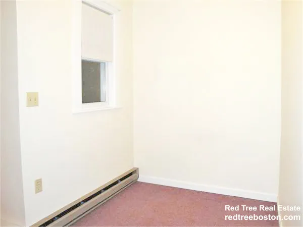 39 Montfern Ave, Brighton