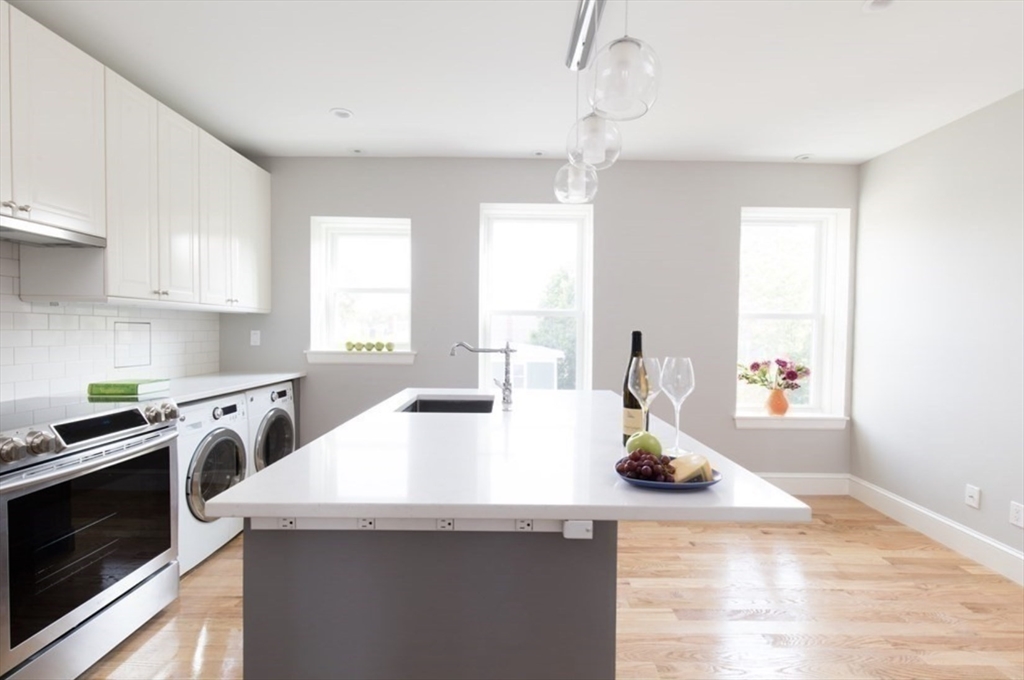 30 Montebello Rd, Jamaica Plain