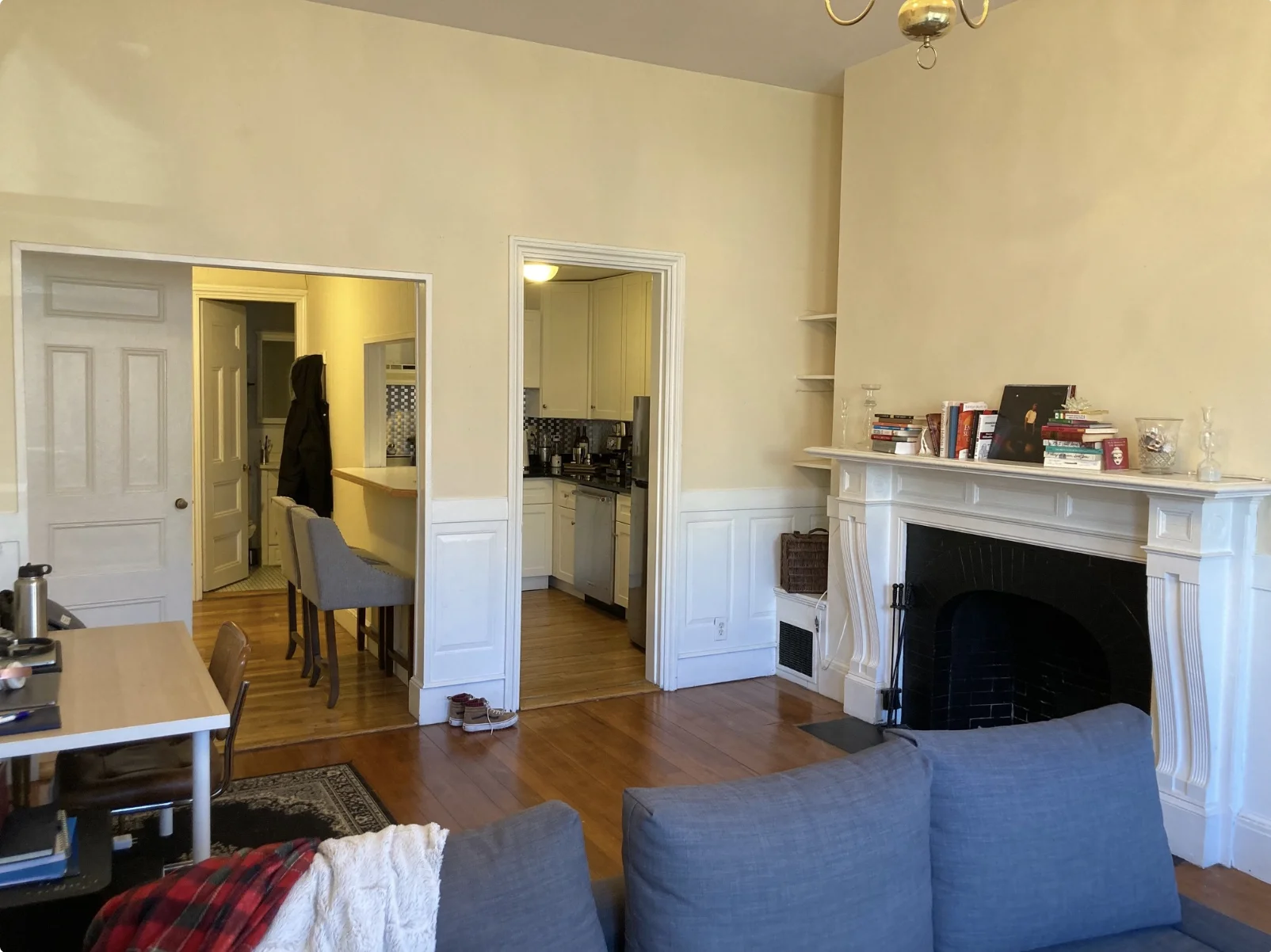 206 Commonwealth Ave, Back Bay