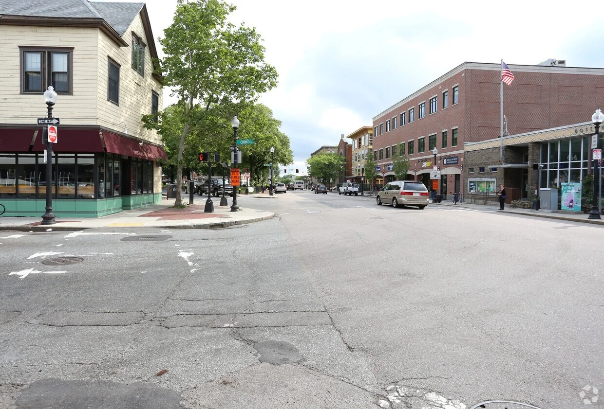 4258 Washington St, Roslindale