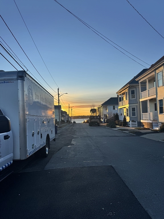 40 Lucas St, South End