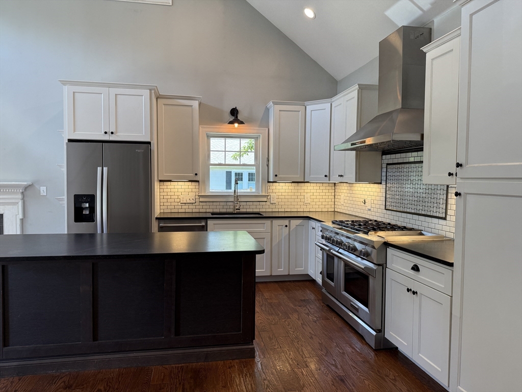 11 Durant Rd, Wellesley