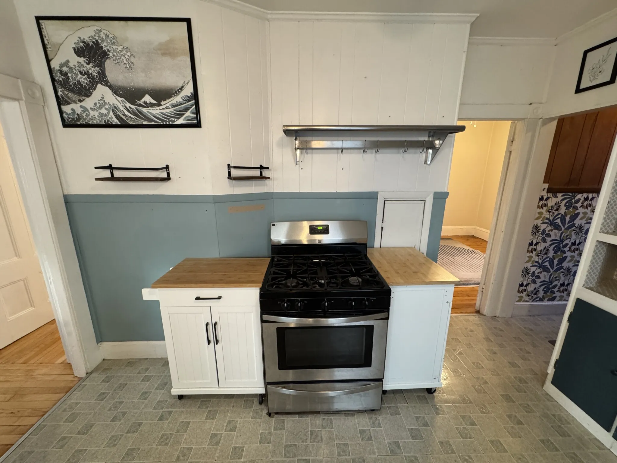 377 Highland Ave, Powder House Square