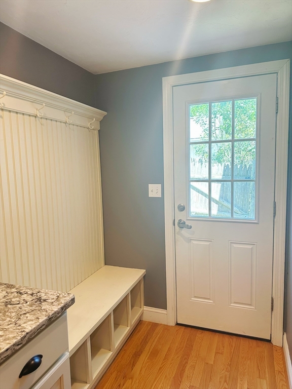 14 French Ave, Wayland