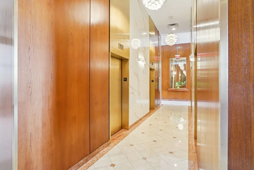 65 E India Row, Boston Downtown