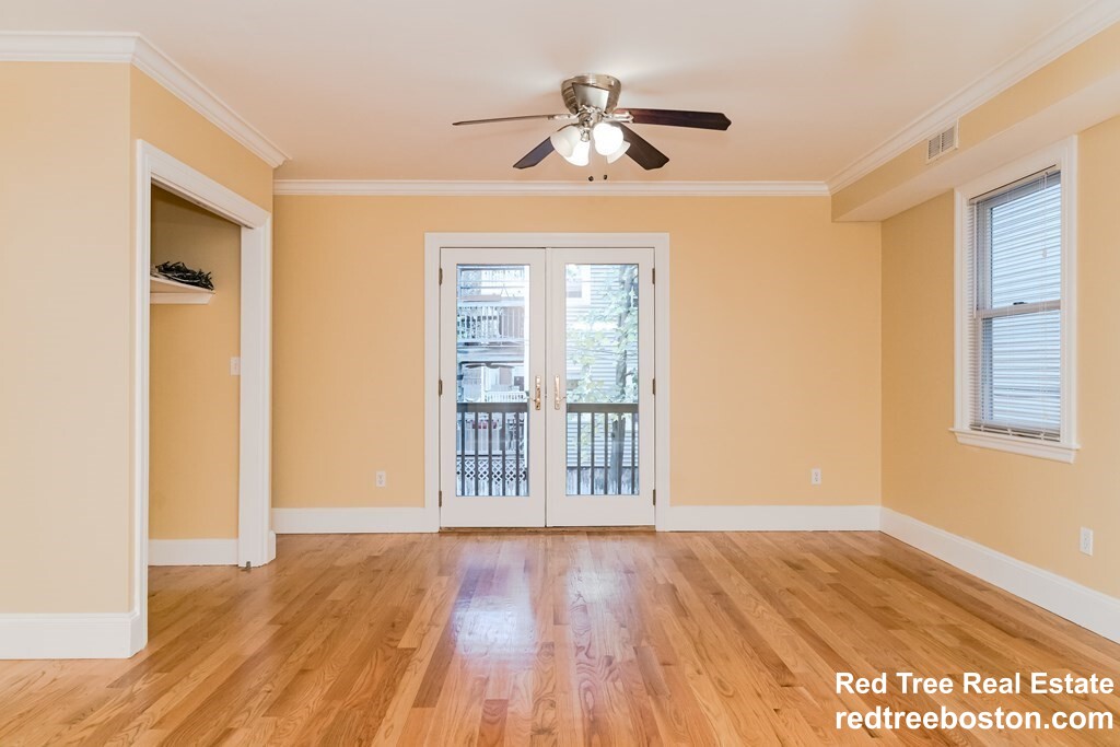 164 Boylston St, Jamaica Plain