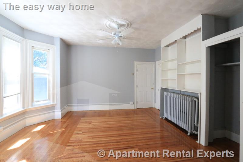 58 Vinal Ave, Prospect Hill