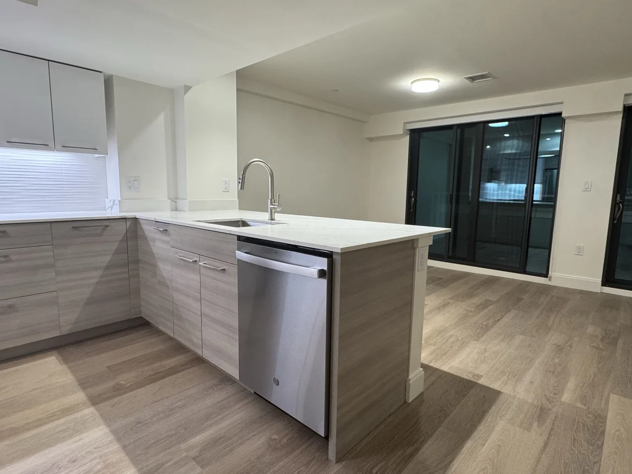 1079 Commonwealth Ave, Allston