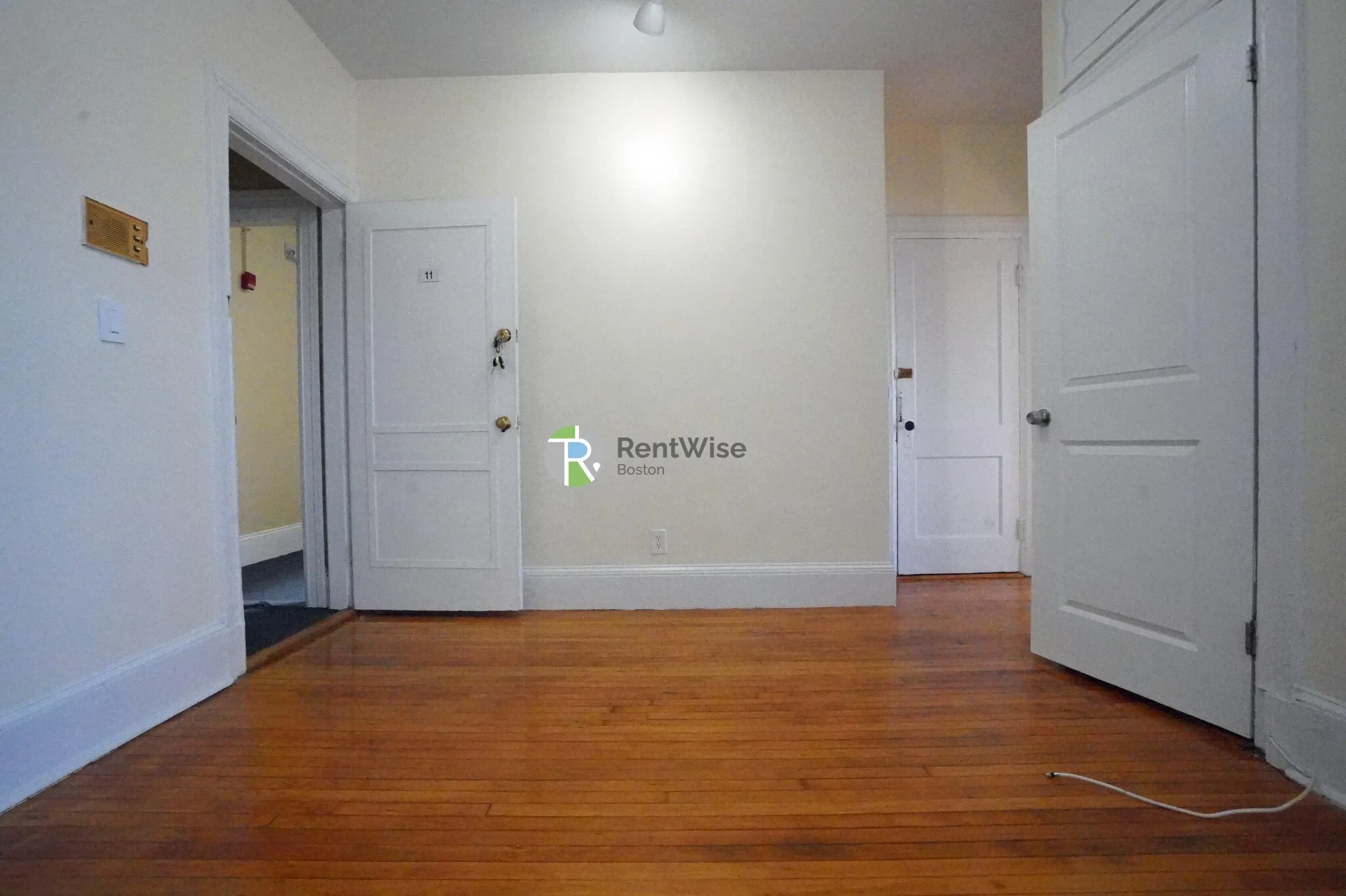 1212 Commonwealth Ave, Brighton