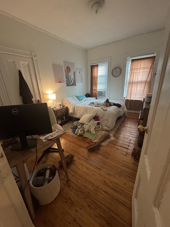 111 H St, South Boston