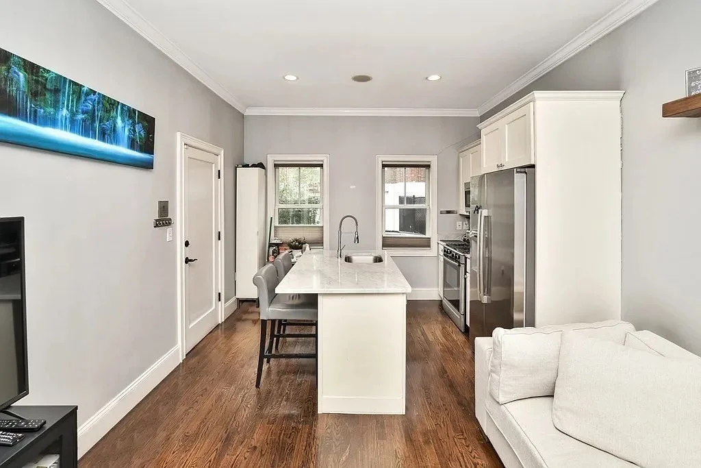 254 Bowen St, South Boston