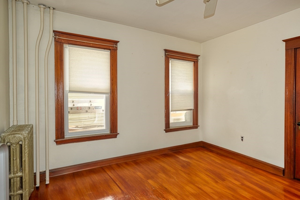 387 Huron Ave, West Cambridge