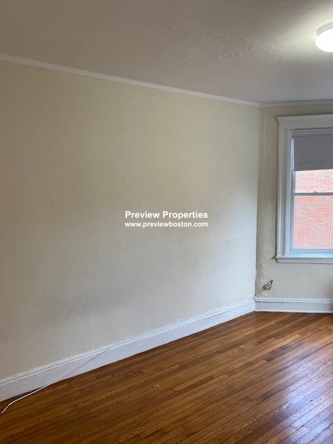 1163 Boylston St, Fenway