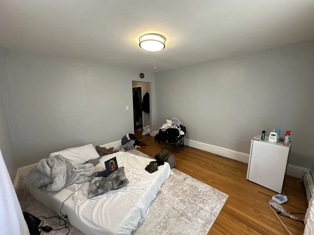154 Vine St, Everett
