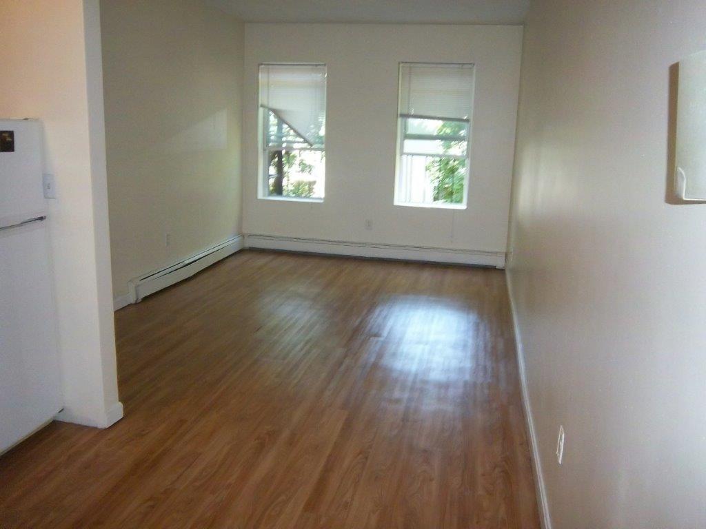 59 South Huntington Ave, Jamaica Plain