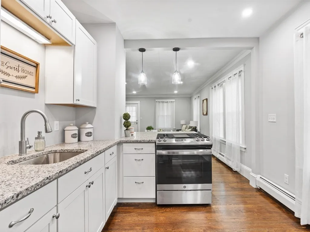 735 Washington St, Attleboro