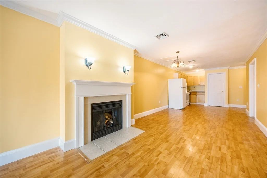 426 Mount Hope St, North Attleboro