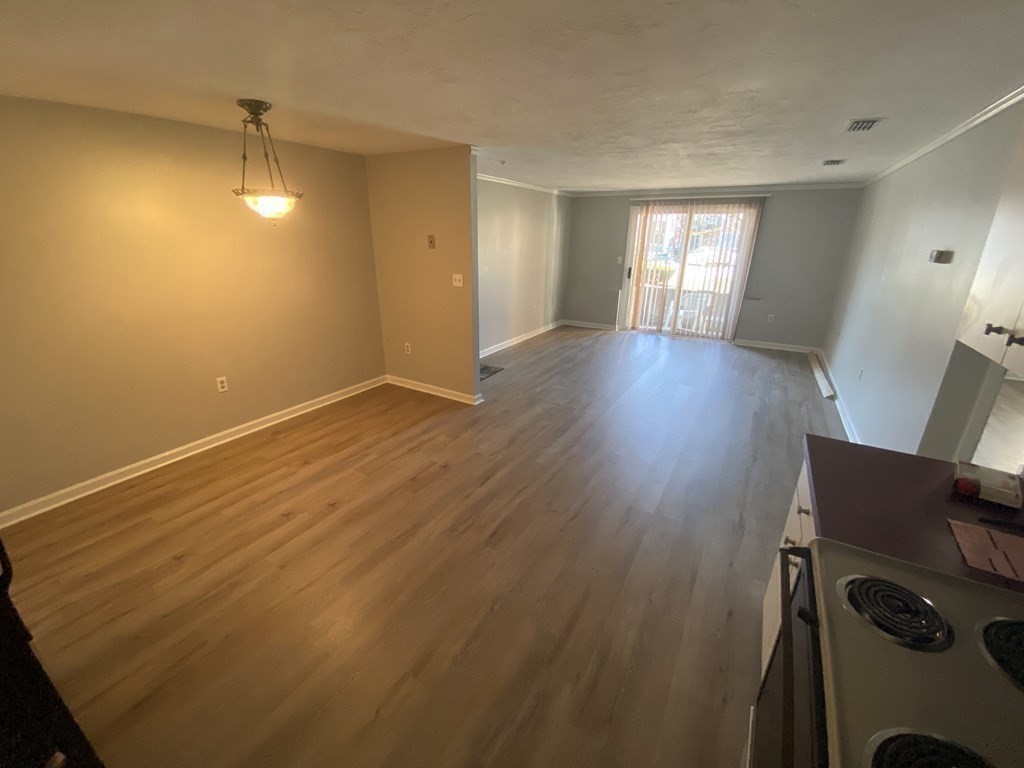 362 Neponset St, Canton