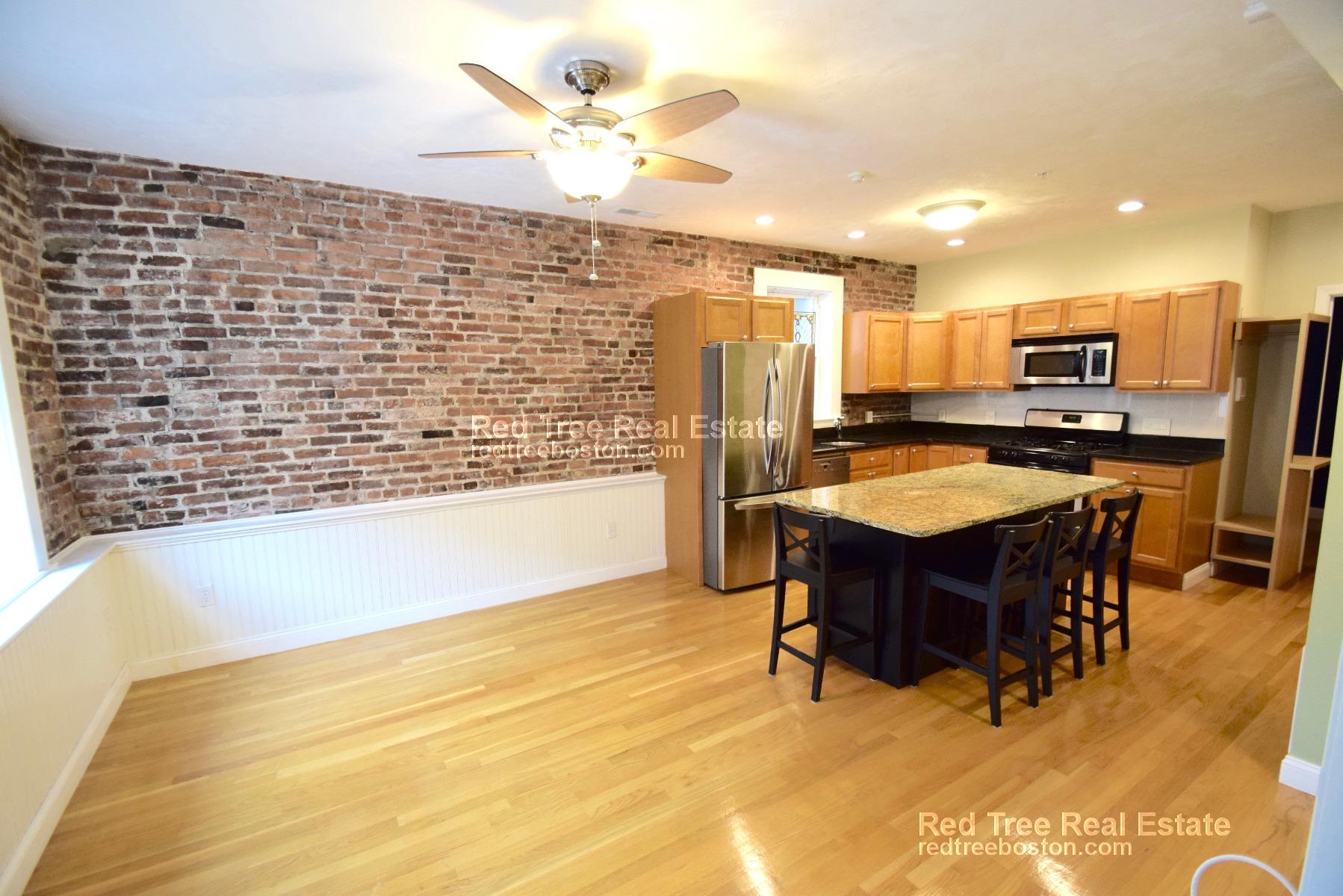 172 Cottage St, East Boston