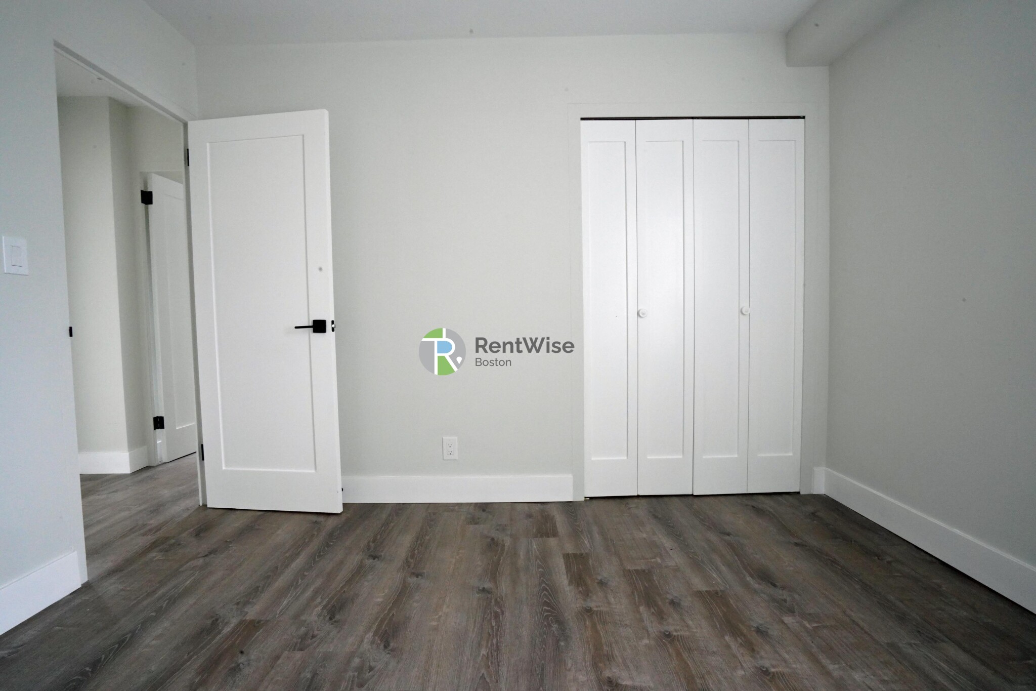 846 Massachusetts Ave, Arlington