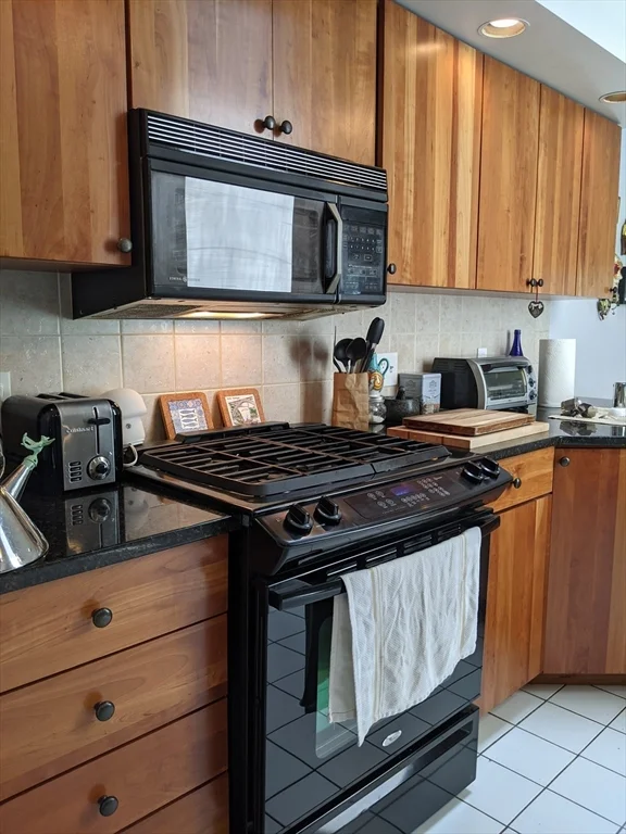 184 White St, Belmont