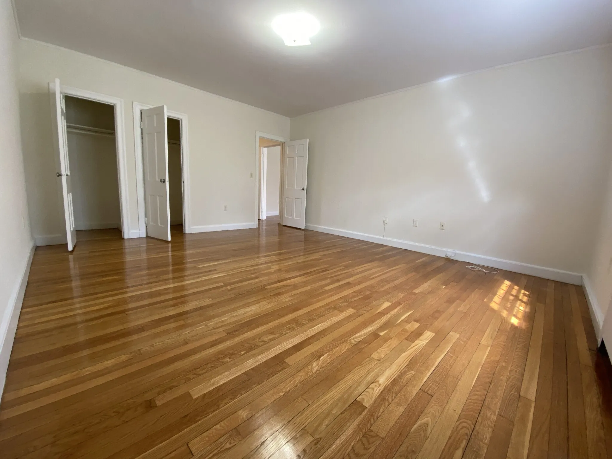 40 A Harvard Ave, Harvard Avenue