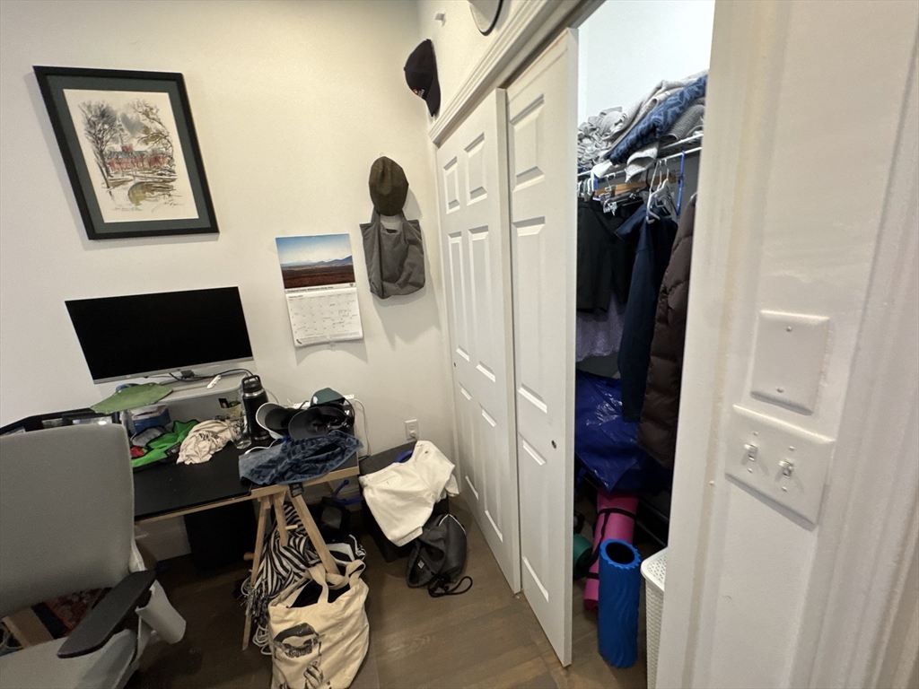 1406 Beacon St, Corey Hill