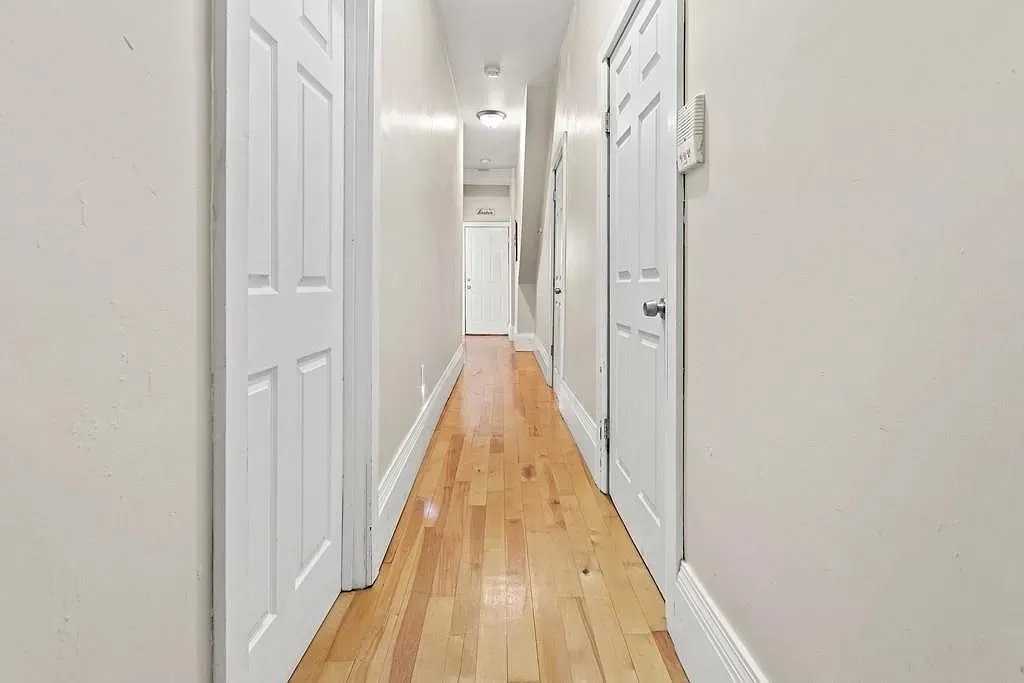 319 West Fourth St, South Boston