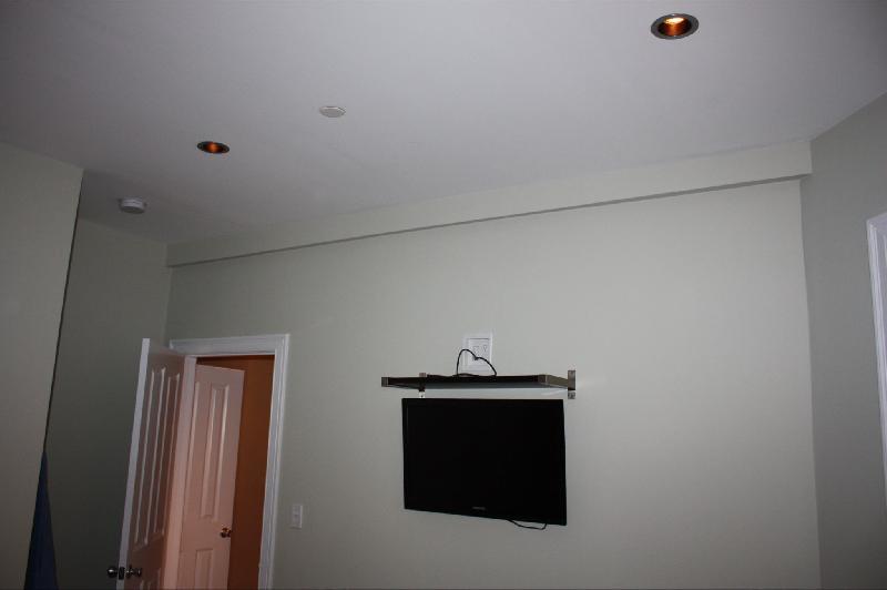 148 Hillside St, Mission Hill