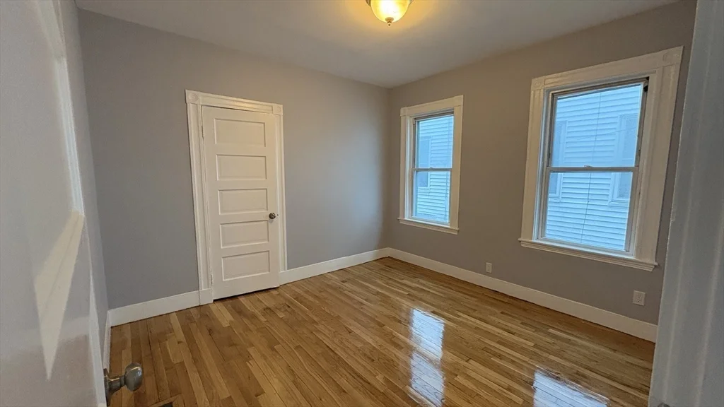 190 Sheridan Ave, Medford