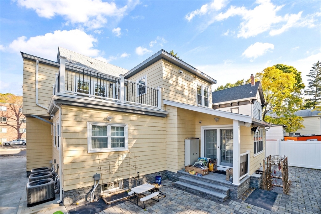 205 Mountain Ave, Malden