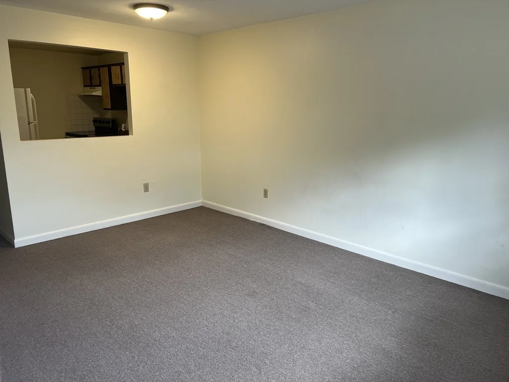 900 Governors Park, Winthrop