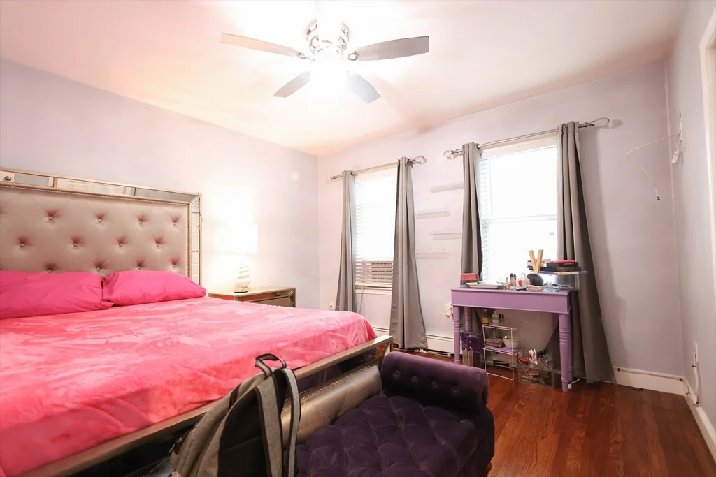43-45 Belnel Rd, Hyde Park