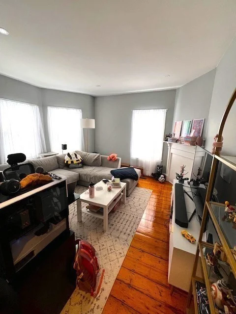 41 Ardell, Montclair