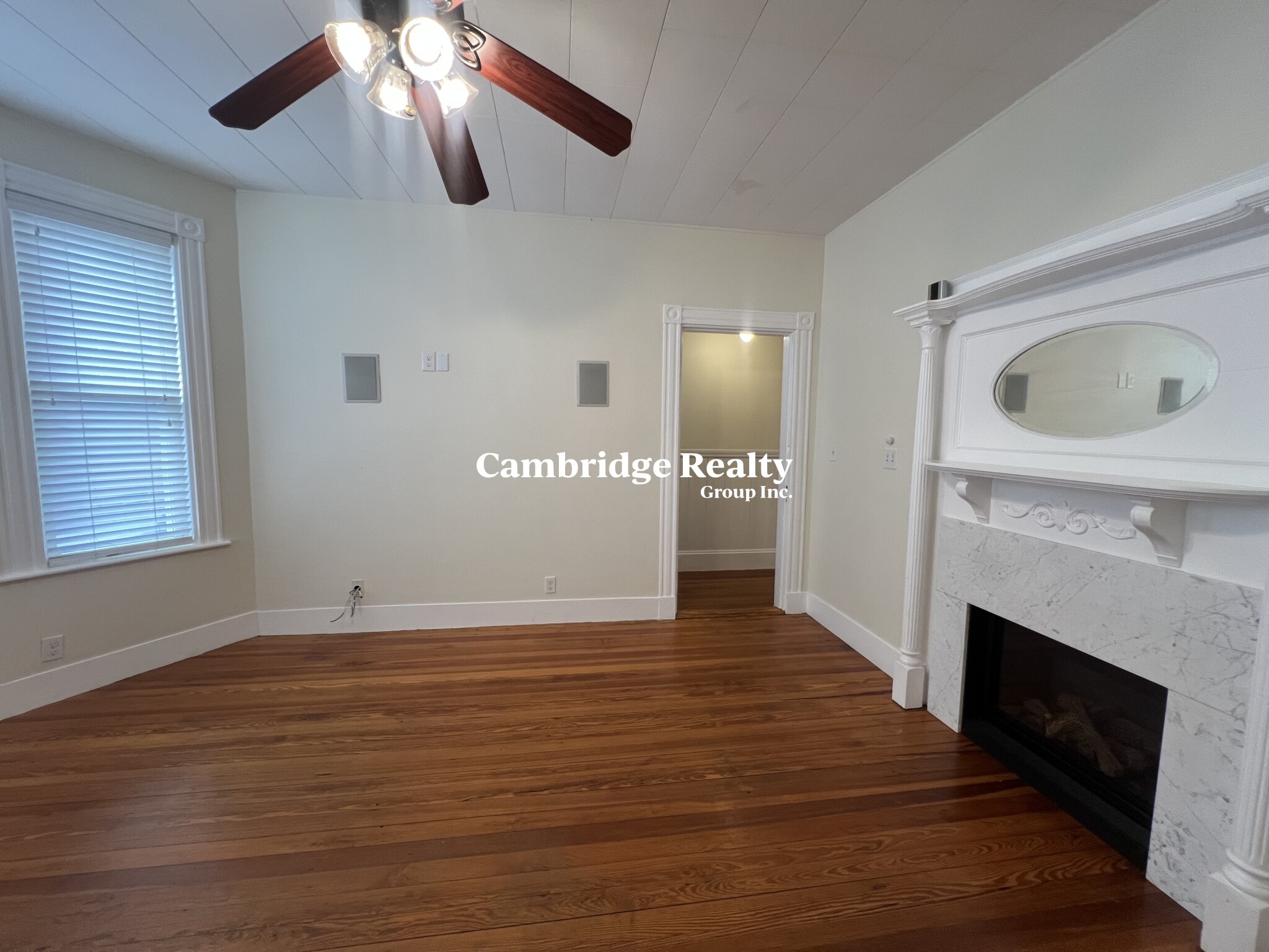 253 Washington St, The Port