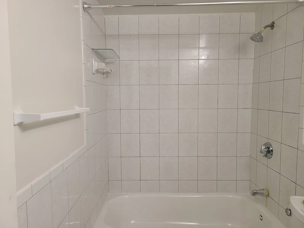 566 Washington St, Weymouth