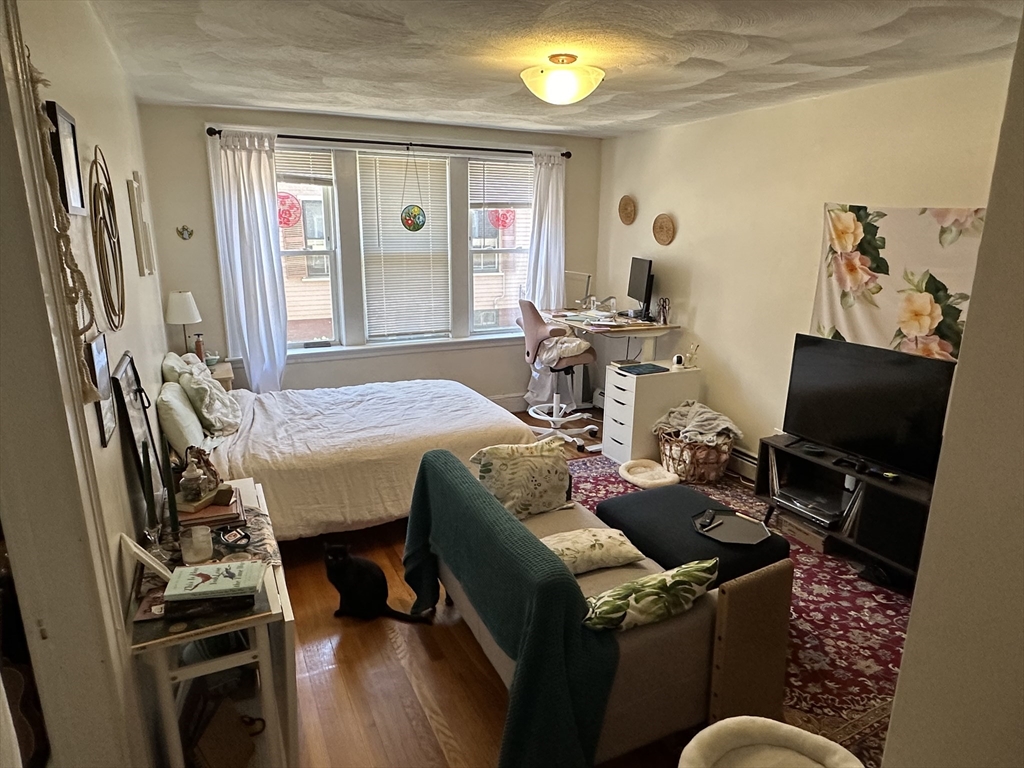 38 Day St, Davis Square