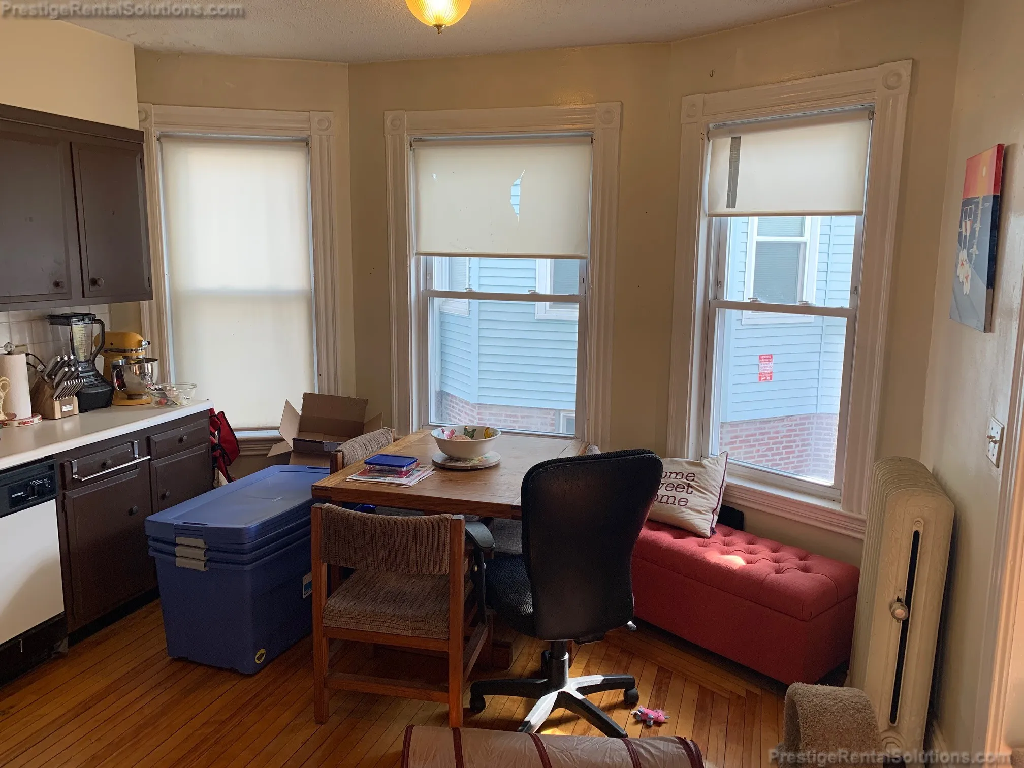 80 Robbins St, South Side